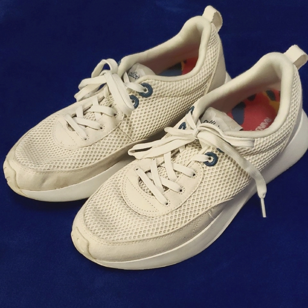 Allbirds Natural White Couriers Sneakers Women's Size 10